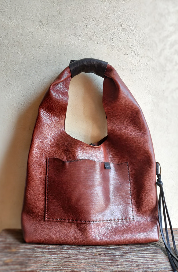 one shoulder bag　濃いブラウン✗黒　オイルシュリンクレザー 2枚目の画像