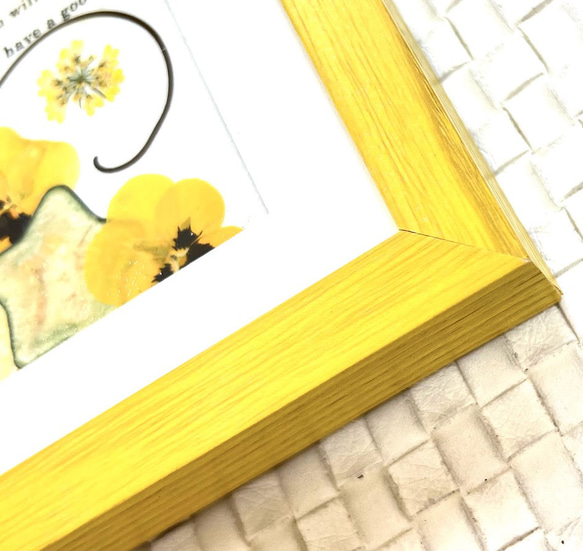 ミニミニでも元気いっぱい！ビタミンカラーのフルーツリース押し花アート額 6枚目の画像