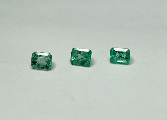 一点もの k18 Emerald Trio Emerald cut リング/ 受注制作 9枚目の画像