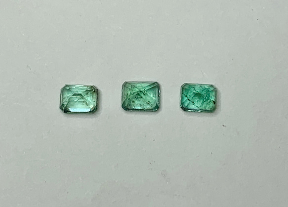 一点もの k18 Emerald Trio Emerald cut リング/ 受注制作 10枚目の画像