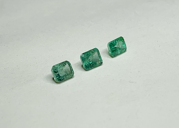 一点もの k18 Emerald Trio Emerald cut リング/ 受注制作 8枚目の画像