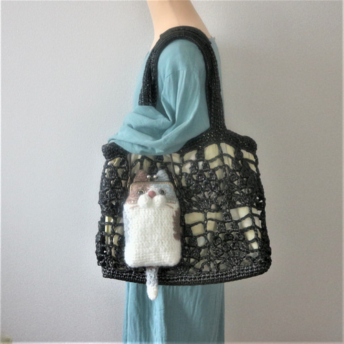 受注後制作）手編みニットの もこもこ三毛猫ちゃんの がま口の