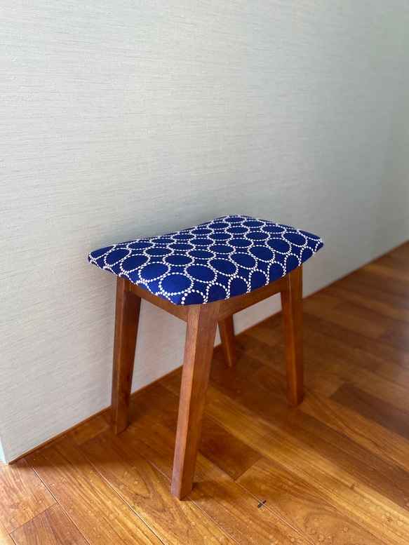 ミナペルホネン  タンバリン  dop  ネイビー  スツール  ハンドメイド ミナペルホネン dop タンバリン スクエア スツール 【インディゴ