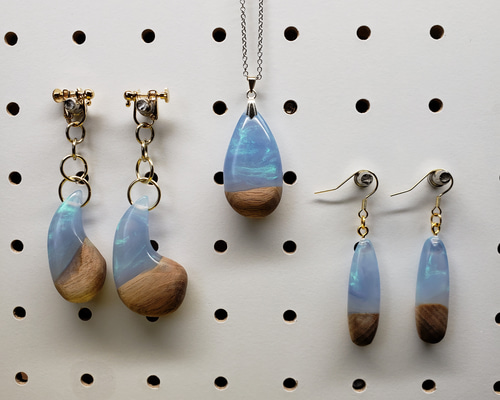 レジンアクセサリー　No.86 S8657 美しすぎるクリアな世界 とみｰのきらめきレジン