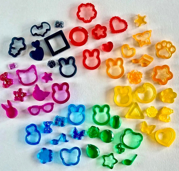 推し色デコパーツ ランダム30個 樹脂・レジン THETA 通販