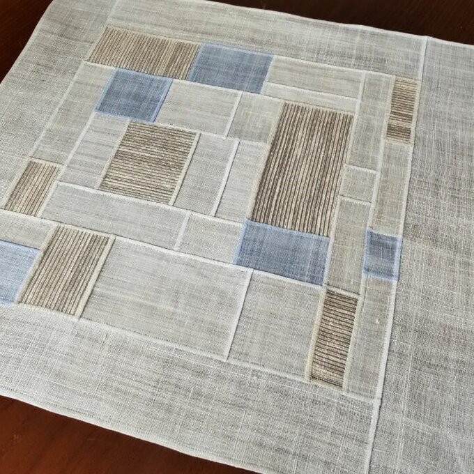 韓国手芸・ポジャギのタペストリー／覆い布／テーブルマット