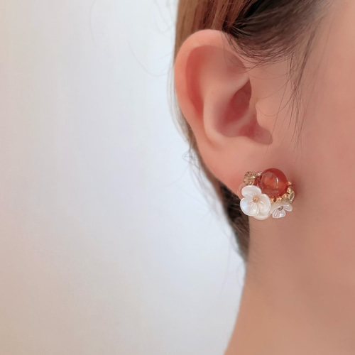 カーネリアン天然石のフラワーブーケピアス|オレンジ お花 ビジュー