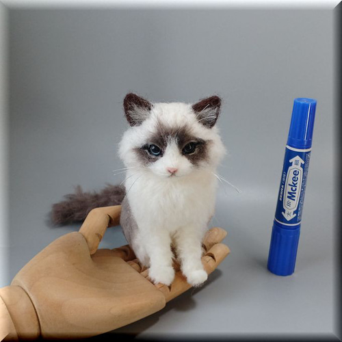 ハンドメイド 羊毛フェルト 猫 ラグドール もふもふ ミニねこ