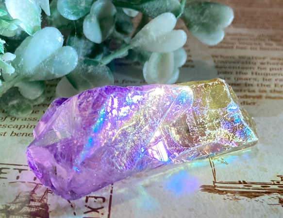 七色の夢໒꒱✨　オーラ　水晶　ラフストーン　原石