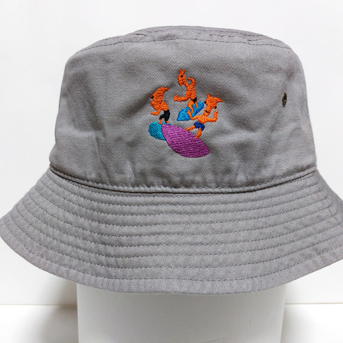 サーフィン グレー 刺繍 バケットハット 帽子 乗り物 夏 海 オリジナル