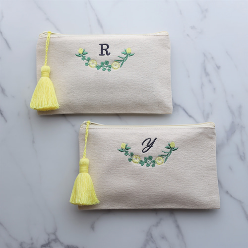 フルーツ刺繍フラットポーチmini ミニポーチ｜選べるタッセル｜北欧風