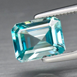 1.59ct ★ VS グリーンブルー 天然ジルコン ルース 7.0 x 5.6mm ｜カンボジア産「鑑別済ロット」 1枚目の画像