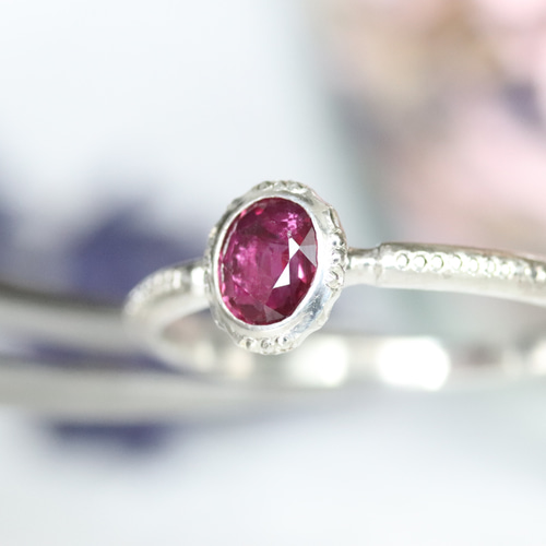 天然ピンクサファイア0.785カラットのシルバーリング 一点物 指輪