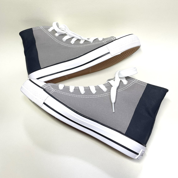 黑色 x 灰色 雙色高幫運動鞋 (22.0cm〜24.5cm) 第3張的照片