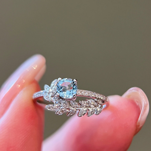 天然ダイヤモンド付きアクアマリンリングk18 指輪・リング パール  