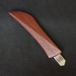 ウォールナット M型カッターナイフ 1枚目の画像