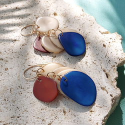 送料無料14kgf BEACH Tagua Nuts layers pierced earringsタグア 1枚目の画像