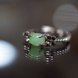 ARG23-147 美品 ミャンマー産 天然 薄緑 本翡翠 リング 指輪 フリーサイズ 金属アレルギー対応 蝶々 4枚目の画像