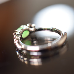 ARG23-147 美品 ミャンマー産 天然 薄緑 本翡翠 リング 指輪 フリーサイズ 金属アレルギー対応 蝶々 6枚目の画像