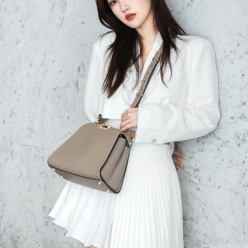 ラスト1点】2way 最高級本革 ハンドバッグ ショルダーバッグ ホワイト  