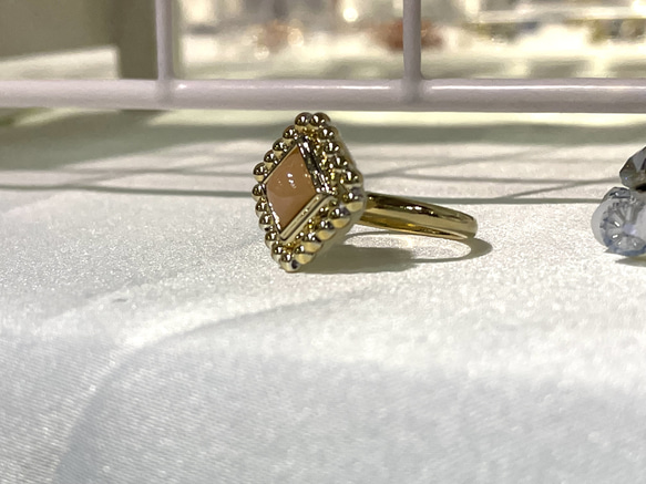樹脂パール　アクセサリー　コーデ　リング　指輪　プリンセス　キラキラ　ビーズ　オレンジ　フリーサイズ 2枚目の画像