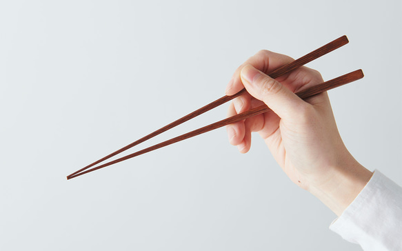 竹筷 燻竹 塗漆 ＜22.5cm / 24cm＞ 第3張的照片