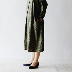 【蒲萄柄のワンピース】　秋　コットン100％　moda fabrics 2枚目の画像