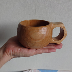 　ミズメ桜の一木彫りコーヒーカップ. 5枚目の画像