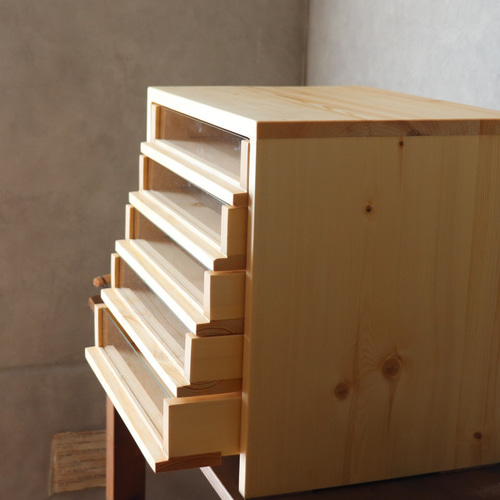 即納】前面ガラス小引き出し。糸ケース。ジュエリーケース。レター