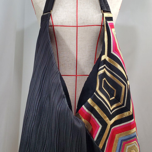 Lサイズ☆あずま袋【帯リメイク】亀甲柄×シワ黒合皮 #帯×合皮 Lサイズ☆あずま袋【帯リメイク】亀甲柄×シワ黒合皮 #帯×合皮