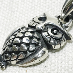 フクロウ ペンダントトップ 梟 ネックレス シルバーアクセサリー owl ハンドメイド アクセサリー 新品未使用 3枚目の画像