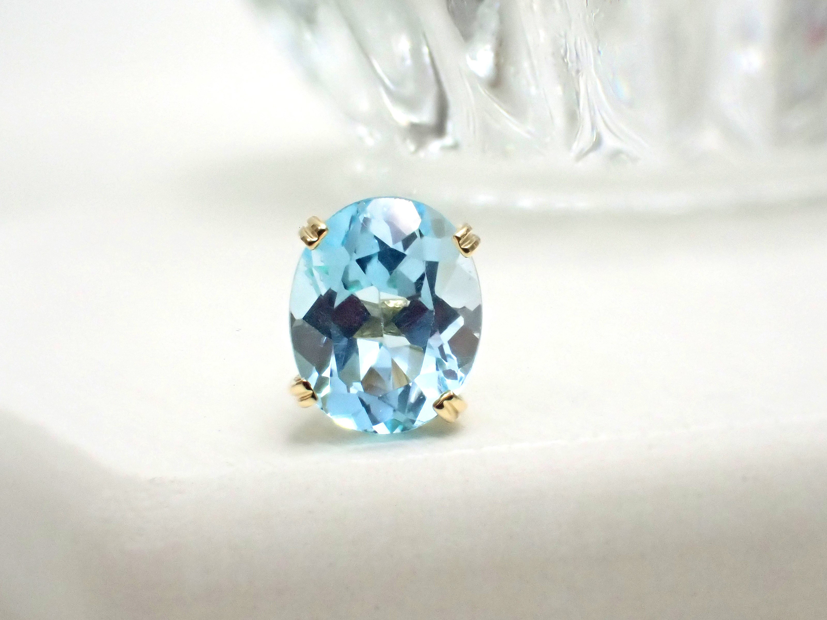 ブルートパーズ オーバル ピアス 一粒 K18 なう シンプルピアス