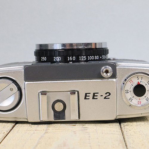 完動品】【3ヶ月保証】オールドフィルムカメラ OLYMPUS PEN EE-2 S/N