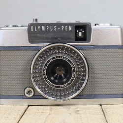 完動品】【3ヶ月保証】オールドフィルムカメラ OLYMPUS PEN EE-2 S/N