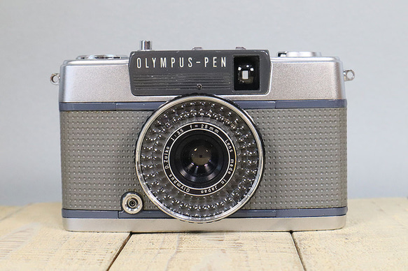 完動品】【3ヶ月保証】オールドフィルムカメラ OLYMPUS PEN EE-2 S/N