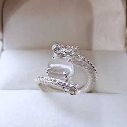 龍と水晶の指輪 】 龍リング 龍アクセサリー シルバー龍 ドラゴン 龍