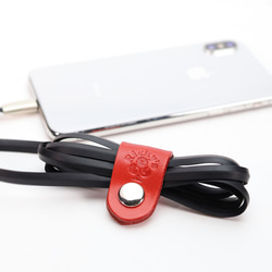 “コードクリップ” 13色 プチプラ 配線 まとめる コードホルダー 束ねる USB ケーブル 雑貨 本革 栃木レザー 1枚目の画像