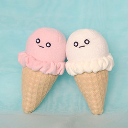 アイスクリームのぬいぐるみ　バニラ　ストロベリー 2枚目の画像