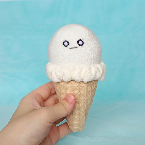 アイスクリームのぬいぐるみ バニラ ストロベリー ぬいぐるみ