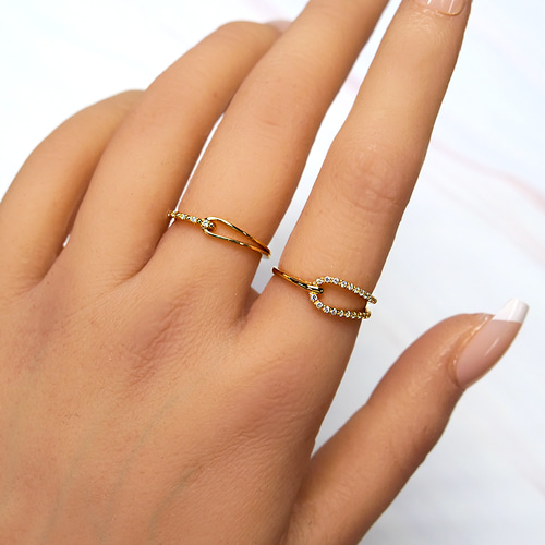 ノットネックレス　ハーフストーン　ホワイトゴールドカラー ノットネックレス ハーフストーン ホワイトゴールドカラー