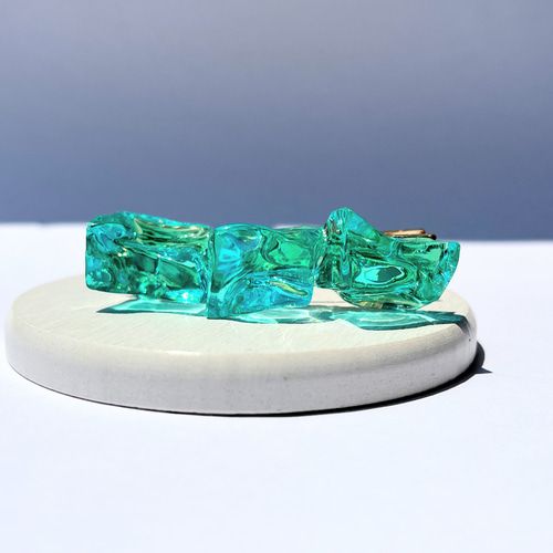 レジンヘアゴム 三日月　シェル　お花　ちょうちょ　ピンク　エメラルドグリーン レジンヘアゴム 三日月 シェル お花 ちょうちょ ピンク