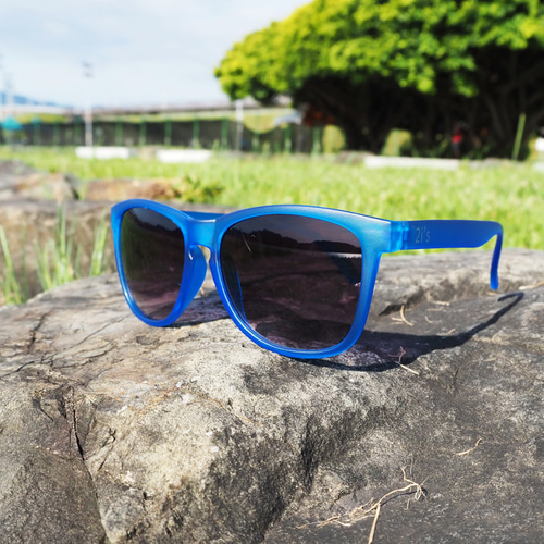 OAKLEY スポーツサングラス グラデーションブルー OAKLEY スポーツサングラス グラデーションブルー