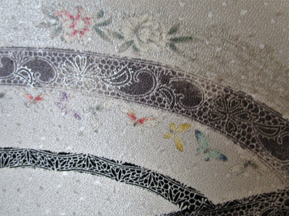 花鳥模様・絹の日傘（傘袋付き） 7枚目の画像