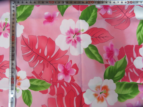 NEW!　ハワイアン　トロピカル　約108cm×90cm　カット布　I柄　コットン100％ (パープル、ピンク　の2色) 4枚目の画像