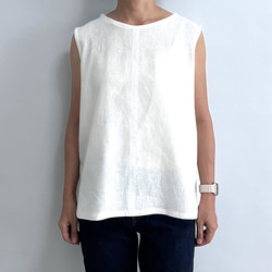 ノースリーブブラウス　忙しい朝の「何着よう？」に、迷わず手に取る一枚。　リネン　白 NB435 2枚目の画像