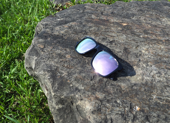 2is ElanP 太陽眼鏡 偏光│百搭方框│粉色鏡面│抗UV400 第3張的照片