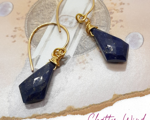 No.101◆天然石ピアス♡天然無着色ラピスラズリAAA♡ワイヤーラップ♡薔薇 つけっぱなしOK！ラピスラズリ ピアス AAA宝石質 サージカル