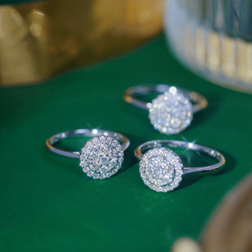 K18YG 粘つき ダイヤモンド リング 0.33CT 