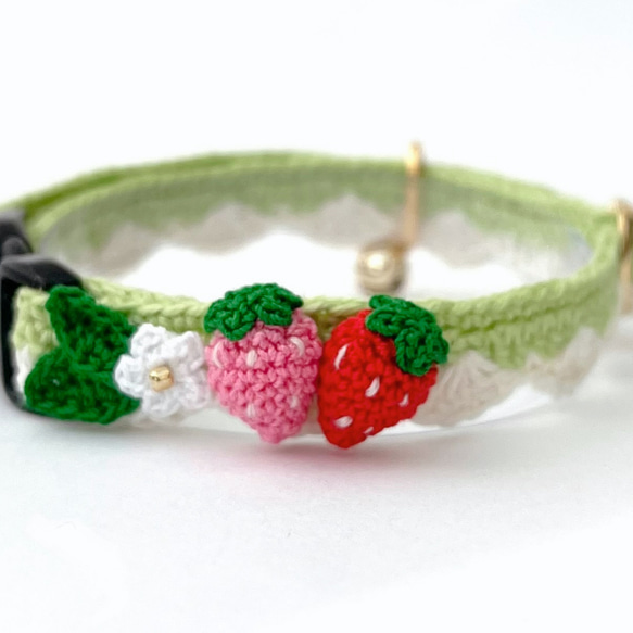 いちご　猫さんにやさしい首輪【かぎ針編み　猫の首輪　猫　首輪　セーフティバックル　アジャスター　軽い　やわらかい】 18枚目の画像