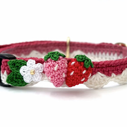 いちご　新色　猫さんにやさしい首輪【かぎ針編み　猫の首輪　猫　首輪　セーフティバックル　アジャスター　軽い　やわらかい】 12枚目の画像